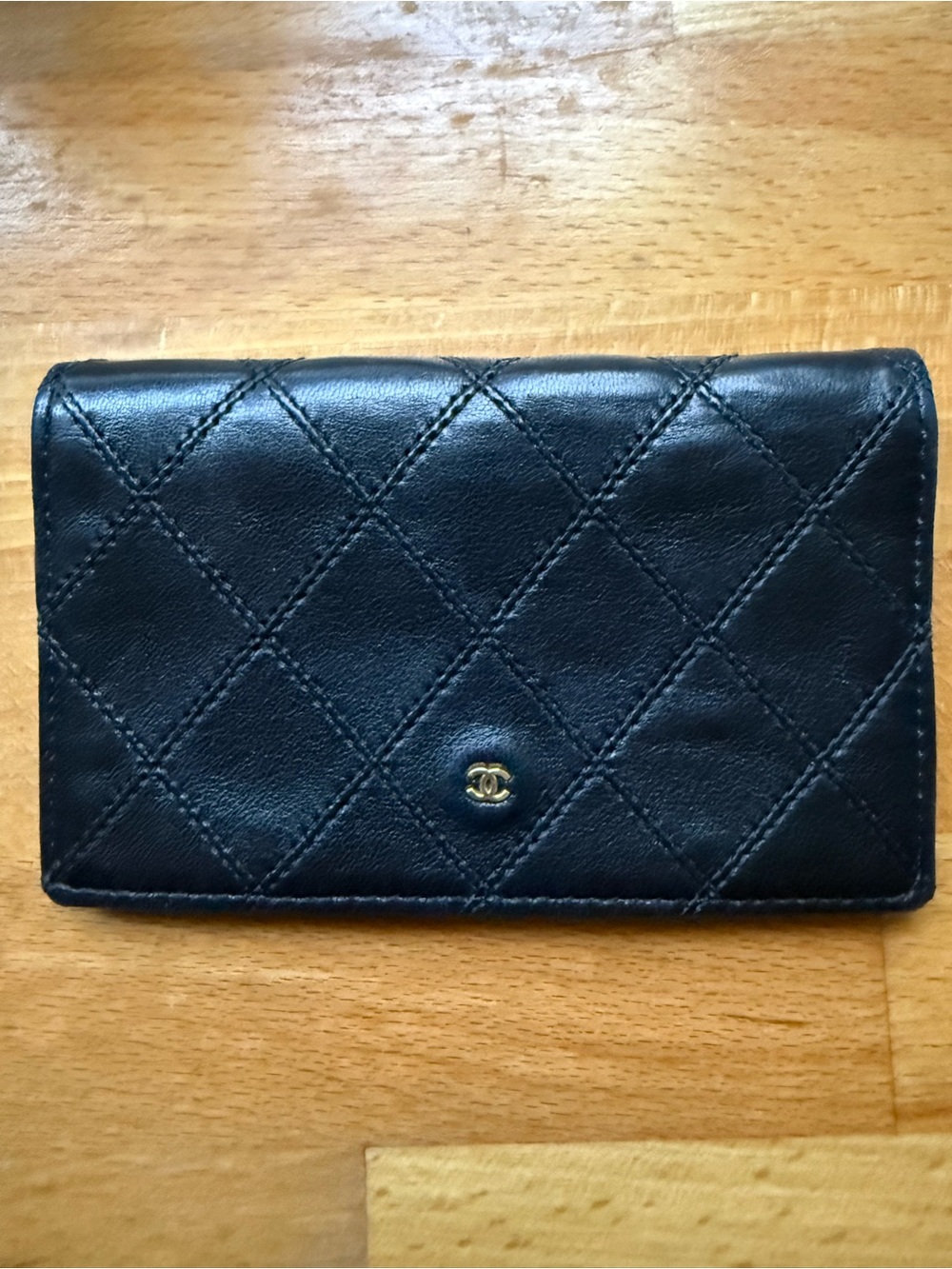 CHANEL Black Quilted Leather Card Holder with CC Logo